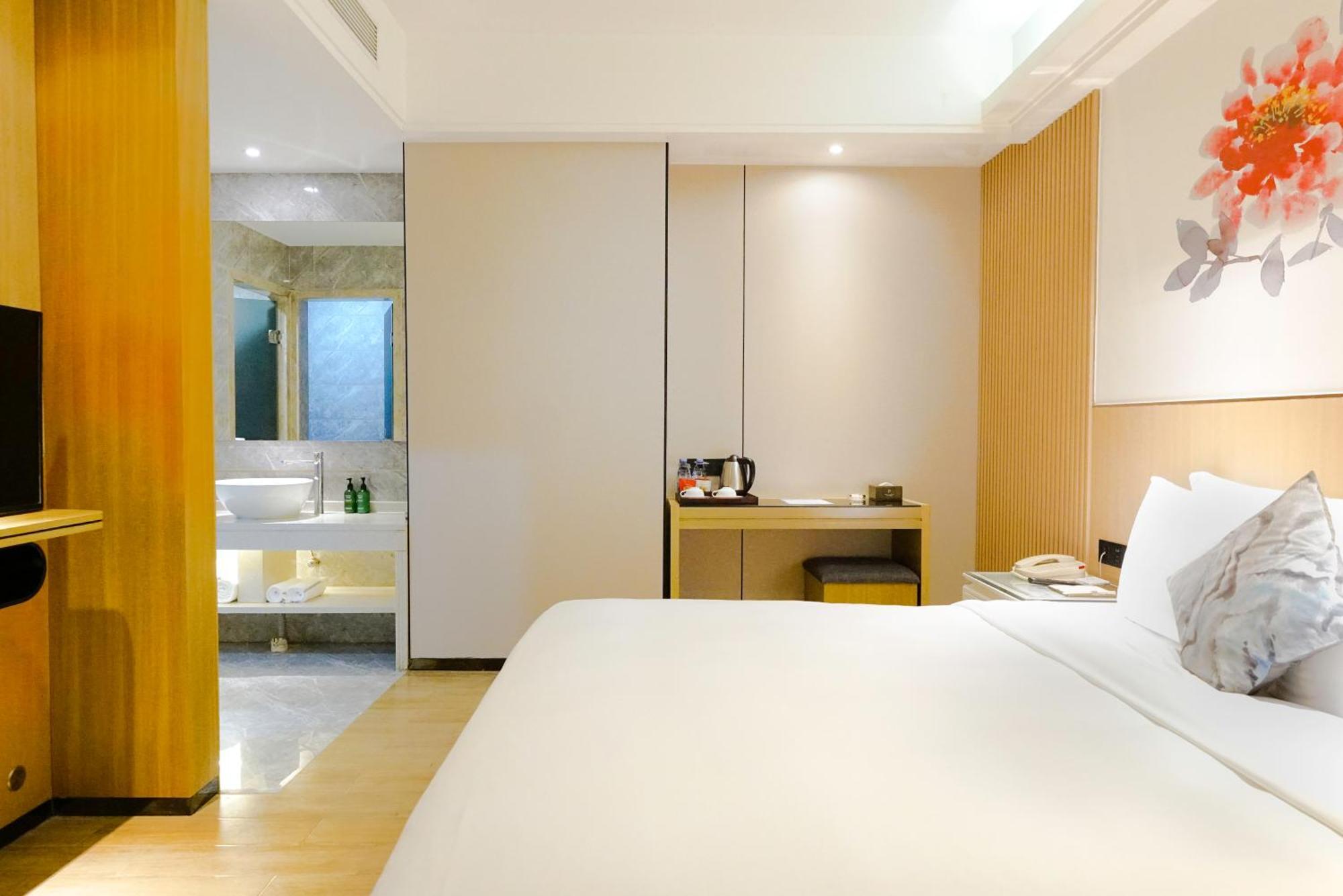 Paco Hotel Tiyuxilu Metro Guangzhou-Free Shuttle Bus During Canton Fair Exterior photo